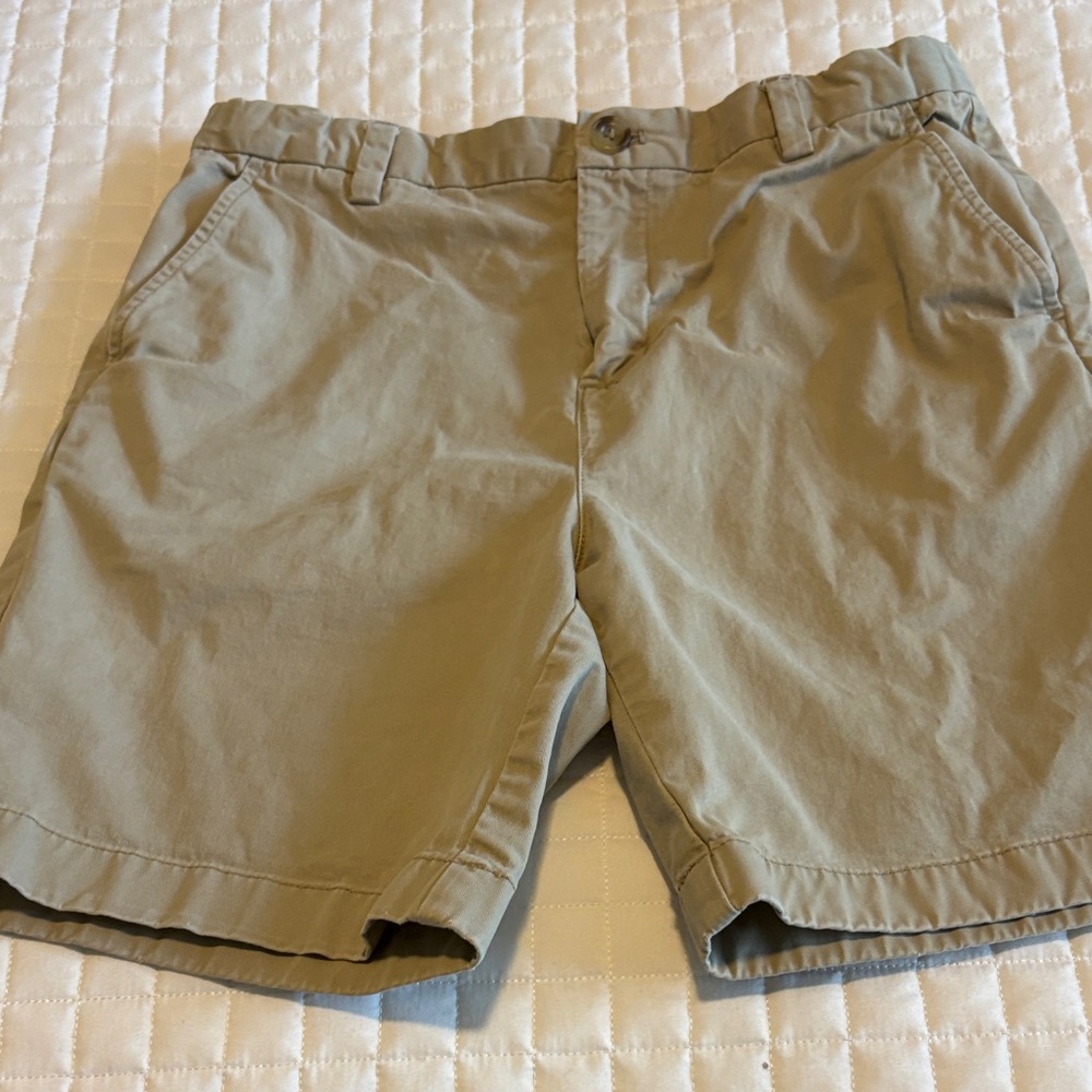 Vineyard Vines boys Khaki Flat Front Shorts